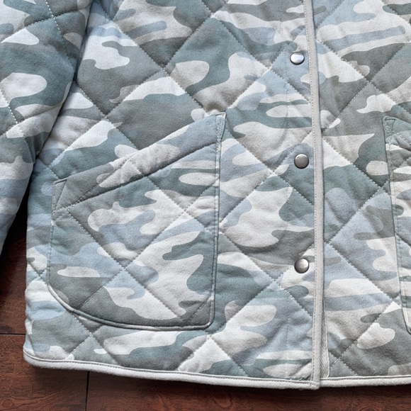 Brand New Z Supply Maya Quilted Camo Jacket - Picture 5 of 8